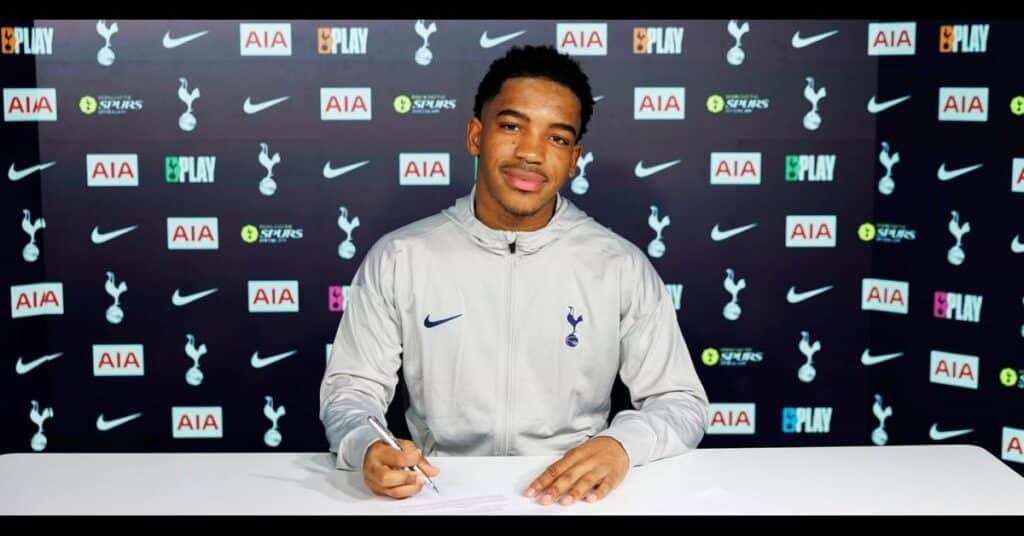 Spurs Confirm Signing of Young Forward Elisha Sowunmi