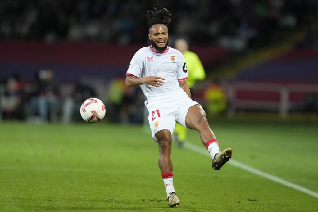 Ejuke Doubtful for Sevilla's Huge Camp Nou Test
