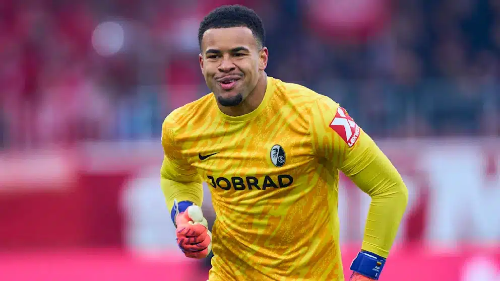 Chelsea and Spurs Eye Nigerian-Born Freiburg Keeper Atubolu 2 Chelsea and Spurs Eye Nigerian-Born Freiburg Keeper Atubolu